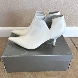 Jessica Simpson White Boots